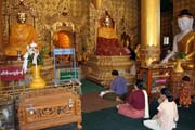 Shwedagon Paya, Yangon. Myanmar (Burma).