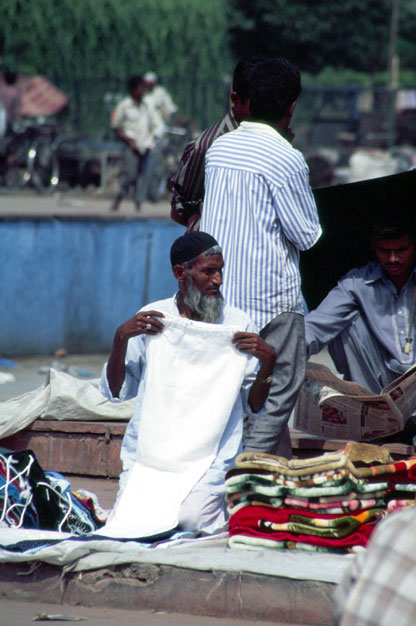 Street vendor at old Delhi. India.