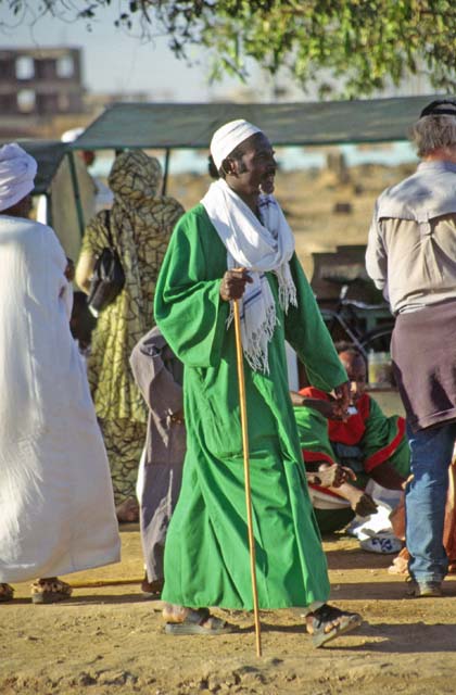Waiting for whirling dervishes. Hamed-an Nil Mosque, Khartoum (Omdurman). Sudan.