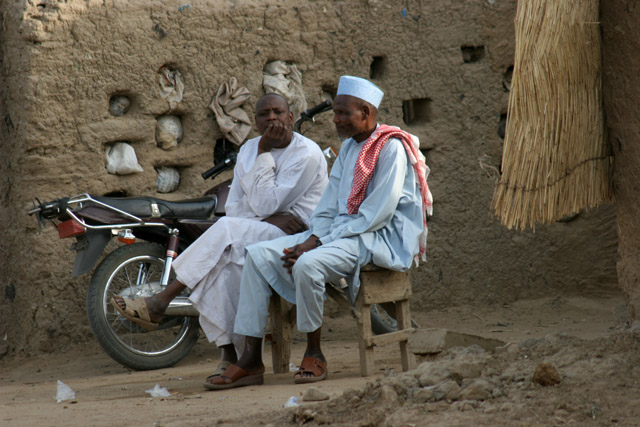 Aftrenoon rest. Lake Chad area. Cameroon.