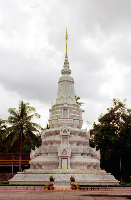 Royal palace Street at at Phnom Penh capitol. Cambodia.
