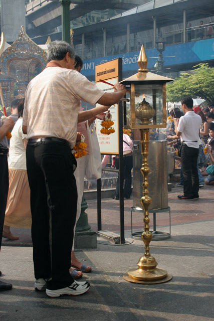 Erawan Shrine (San Phra Phrom), Bangkok. Thailand.