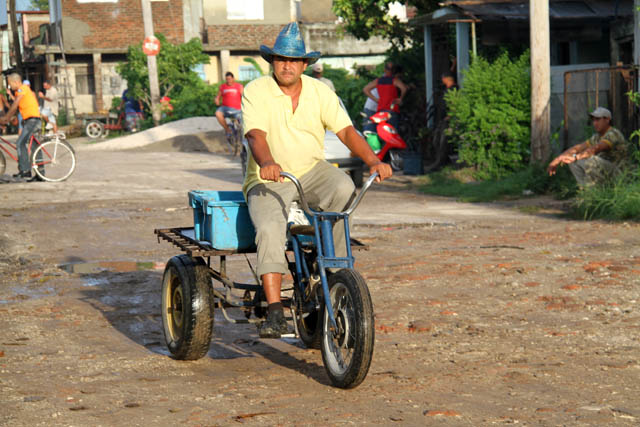 Transportation to morning market, Camaguey. Cuba.