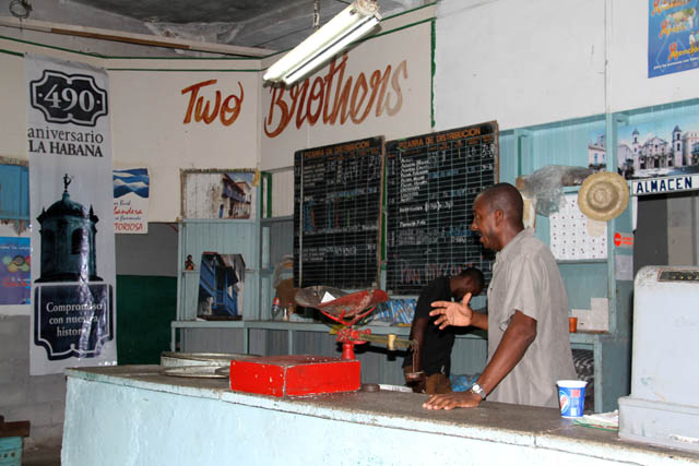 Shop, old Havana (Habana Vieja). Cuba.
